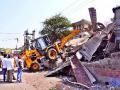अतिक्रमण उद्ध्वस्त - Marathi News | Encroachment destroyed | Latest nashik News at Lokmat.com