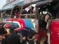पेशावरमध्ये बसमध्ये झालेल्या बॉम्बस्फोटात 15 जणांचा मृत्यू - Marathi News | 15 people die in Peshawar blasts | Latest international News at Lokmat.com