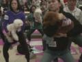 कुत्र्यासोबत योगाचा, डोगाचा नवा विश्वविक्रम - Marathi News | Yoga with Dog, Dog's New World Record | Latest international News at Lokmat.com