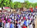 गुंडगिरीच्या निषेधार्थ पिंपळगाव बंद - Marathi News | Pimpalegaon protest by bullying | Latest nashik News at Lokmat.com