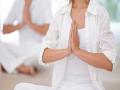 अमेरिकेतील शाळेने योगा अभ्यासक्रमातून 'नमस्ते' वगळले - Marathi News | The school in America excluded 'Namaste' from Yoga course | Latest international News at Lokmat.com
