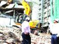 त्या इमारतींवर हातोडा - Marathi News | Hammer on those buildings | Latest thane News at Lokmat.com