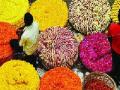 फुलांच्या दरांची गुढी! - Marathi News | Flowering rate! | Latest thane News at Lokmat.com
