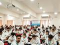 १८ तास अभ्यास करून बाबासाहेबांना अभिवादन - Marathi News | Babasaheb greeted by studying for 18 hours | Latest nagpur News at Lokmat.com