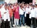 जि.प. शिक्षकांचे ‘आंबील खाओ आंदोलन’ - Marathi News | Zip Teachers 'Aambil Khao Movement' | Latest vardha News at Lokmat.com