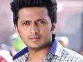 लातूरच्या ‘जलयुक्त’ चळवळीचे रितेश देशमुख ब्रँड अ‍ॅम्बेसेडर - Marathi News | Riteish Deshmukh brand ambassador of Latur's 'Jalakit' movement | Latest maharashtra News at Lokmat.com