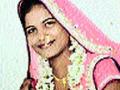 न्हावरेत नवविवाहितेची आत्महत्या - Marathi News | Newborn marriage suicides in New York | Latest maharashtra News at Lokmat.com
