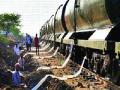 रेल्वे, एसटीचा ‘पाणीमंत्र’! - Marathi News | Railway, ST's 'water mantra'! | Latest editorial News at Lokmat.com
