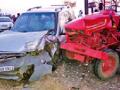 सफारीची ट्रॅक्टरला धडक... - Marathi News | Safari's tractor hits ... | Latest yavatmal News at Lokmat.com