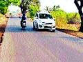 अरुंद रस्त्यामुळे अपघात - Marathi News | Accident due to narrow road | Latest pune News at Lokmat.com