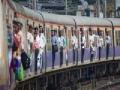 रेल्वेतून ढकलल्याने यूपीच्या युवकाचा मृत्यू - Marathi News | UP's youth death due to be driven by rail | Latest thane News at Lokmat.com