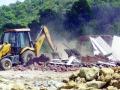 तीन धोकादायक इमारतींवर कारवाई - Marathi News | Action on three dangerous buildings | Latest thane News at Lokmat.com