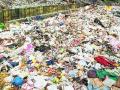 कचरा साठल्याने तुंबला नाला - Marathi News | Tumbla Barrow due to rubbish | Latest maharashtra News at Lokmat.com