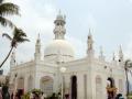 हाजी अली प्रवेशाचा निर्णय २८ जूनला - Marathi News | Haji Ali will decide on June 28 | Latest maharashtra News at Lokmat.com