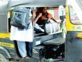 जीव टांगणीलाच..! - Marathi News | Poor living ..! | Latest thane News at Lokmat.com