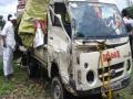 सोलापूरजवळ भीषण अपघात, ५ वारकरी ठार - Marathi News | Fierce accidents near Solapur, 5 warakari dead | Latest maharashtra News at Lokmat.com