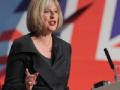 इंग्लडच्या पंतप्रधानपदी थेरेसा मे - Marathi News | England's Theresa May | Latest international News at Lokmat.com