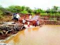 जोरदार पावसाने कोनांबेत रस्ता गेला वाहून - Marathi News | Heavy rains led to a road in Cornwall | Latest nashik News at Lokmat.com