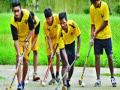 मुंबई शहरातील ‘हॉकी’ मरतेय ! - Marathi News | Mumbai 'hockey' dies in city! | Latest maharashtra News at Lokmat.com