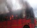 कोपर्डी प्रकरणाच्या निषेधार्थ लातुरात जाळली बस - Marathi News | The bus was burnt to protest against the Kopardi case | Latest maharashtra News at Lokmat.com