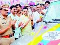 वाहतूक नियंत्रणासाठी मोबाइल व्हॅन - Marathi News | Mobile van for traffic control | Latest maharashtra News at Lokmat.com