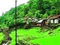 गुजरात सीमेवरील मराठी गावे ना घर की ना घाट की ! - Marathi News | The Marathi villages on the border of Gujarat are not home! | Latest thane News at Lokmat.com