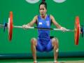 VIDEO - रिओ ऑलिम्पिक - वेटलिफ्टिंगमध्ये मीरबाई चानूने केले निराशा - Marathi News | VIDEO - Rio Olympics - Mirabai Chanune disappointed with weightlifting | Latest other-sports News at Lokmat.com