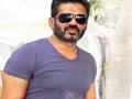 प्रसिद्ध बॉलीवूड अभिनेता सुनील शेट्टीचा वाढदिवस - Marathi News | Bollywood superstar Sunil Shetty's birthday | Latest filmy News at Lokmat.com