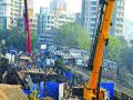 हँकॉक पुलाच्या कामाला दोन महिन्यांनंतरचा मुहूर्त - Marathi News | Two months later, the Hankoq bridge work was completed | Latest mumbai News at Lokmat.com