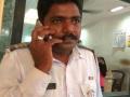मद्यधुंद कार चालकाने पोलीसाला फरफटत नेले - Marathi News | The drunken car driver took the policeman to the spot | Latest maharashtra News at Lokmat.com