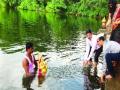 बाप्पा आले अन निघालेही... - Marathi News | Bappa came to be unbeaten ... | Latest vasai-virar News at Lokmat.com