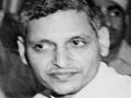 नथुराम गोडसे संघ स्वयंसेवकच - कुटुंबियांचा दावा - Marathi News | Nathuram Godse Sangh Swayamsevakt - Family claim | Latest maharashtra News at Lokmat.com