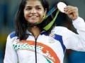 ताकदीमुळे नव्हे टेक्निकमुळे पदक जिंकले - साक्षी मलिक - Marathi News | Shakti Malik won the medal because of strength and not technical | Latest other-sports News at Lokmat.com