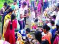 माहेरवाशिणीसह बाप्पांना भावपूर्ण निरोप - Marathi News | Spiritual greetings to the parents with the mother-in-law | Latest thane News at Lokmat.com