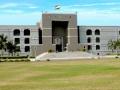 संन्यासी झालात तरी बायकापोरांच्या खर्चातून सुटका नाही - उच्च न्यायालय - Marathi News | Even after being a sannyasin, bailouts of Bichaonpura are not exempt - the High Court | Latest national News at Lokmat.com