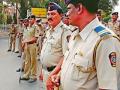 पोलिसांवर खुन्नस का? - Marathi News | Why the police? | Latest manthan News at Lokmat.com