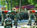 सैन्याला हवी सीमापार हल्ल्याची परवानगी - Marathi News | Army permits cross border attack | Latest national News at Lokmat.com