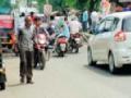 बेशिस्त वाहनचालकांमुळे वाहतूक विस्कळीत - Marathi News | Traffic disruption due to unskilled driving | Latest vardha News at Lokmat.com