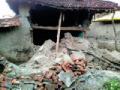 भिंतीवर भिंत कोसळली... - Marathi News | Wall collapses on wall ... | Latest vardha News at Lokmat.com