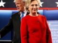 हिलरी क्लिंटन आणि डोनाल्ड ट्रम्प पहिल्यांदा आले आमने सामने - Marathi News | Hillary Clinton and Donald Trump first came face to face | Latest international News at Lokmat.com