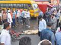 ट्रकने सायकलस्वाराला चिरडले - Marathi News | The truck crashed into the cycle | Latest amravati News at Lokmat.com