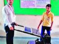 धामणगावच्या विज्ञान शिक्षकाने बनविले ‘सोलर मिनीरोटर - Marathi News | Solar Minioter, created by science teacher of Dhamangaon | Latest nashik News at Lokmat.com