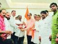 दिवाळीपूर्वीच फुटताहेत राजकीय फटाके - Marathi News | Political crackers sprouting before Diwali | Latest nashik News at Lokmat.com