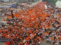 दंडुका न उगारताही लाखोंचा मोर्चा शांततेत - Marathi News | Danduka never exposed millions of people in peace | Latest maharashtra News at Lokmat.com