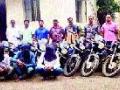 दुचाकी चोरांची टोळी अटकेत - Marathi News | Attempted gang of two-wheeled thieves | Latest nashik News at Lokmat.com