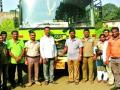 ...अखेर माथेरानकरिता दोन मिनीबस सुरू - Marathi News | Finally, the two mini-buses started for Matheran | Latest maharashtra News at Lokmat.com