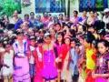 चिमुकल्यांची दिवाळी - Marathi News | Chinmukalas Diwali | Latest nashik News at Lokmat.com