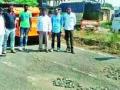 विंचूर-लासलगाव रस्तादुरुस्तीस प्रारंभ - Marathi News | Start of Vinchur-Lasalgaon road | Latest nashik News at Lokmat.com