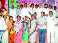 नायगाव सरपंचासह सदस्यांचा भाजपात प्रवेश - Marathi News | Naygaon Sarpanch with members of BJP | Latest nashik News at Lokmat.com
