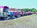 बाजार समिती आवारात मक्याची आवक - Marathi News | Market Committee premises arriving in the corn | Latest nashik News at Lokmat.com